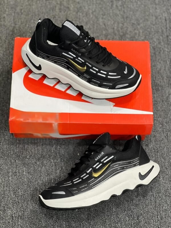 Nike Air Max Gold Swoosh Sneaker - كوتشي نايكي اير ماكس بخط ذهبي - Image 3